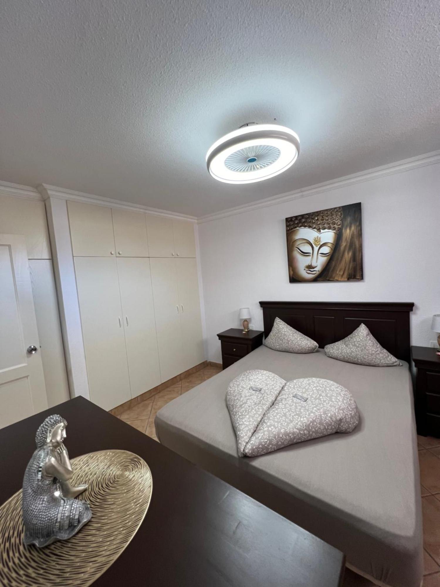 Apartment Center Los Cristianos ロスクリスティアーノス エクステリア 写真