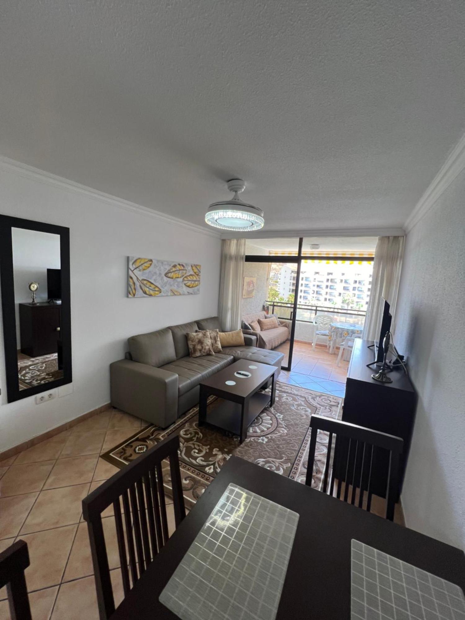 Apartment Center Los Cristianos ロスクリスティアーノス エクステリア 写真