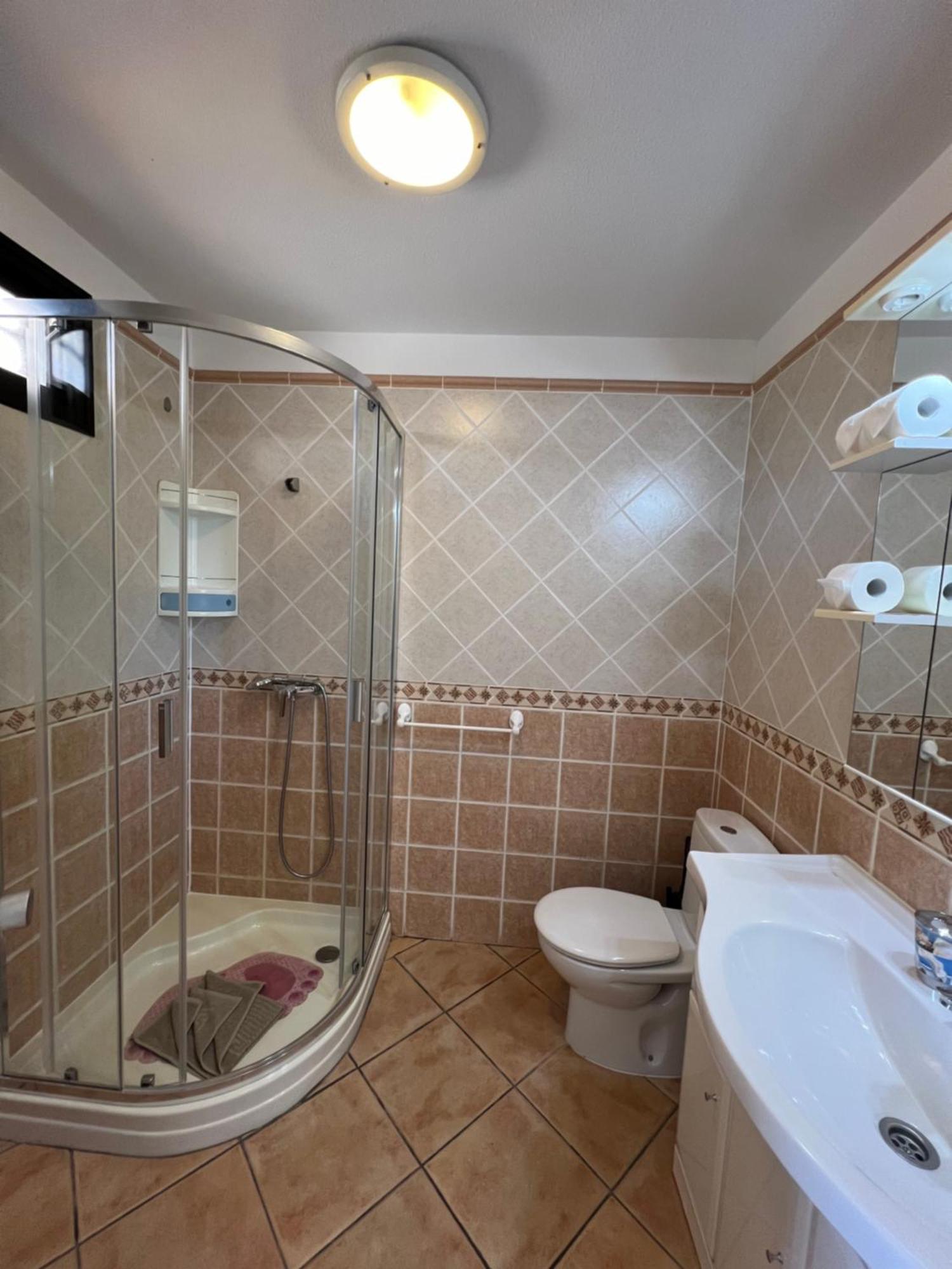 Apartment Center Los Cristianos ロスクリスティアーノス エクステリア 写真