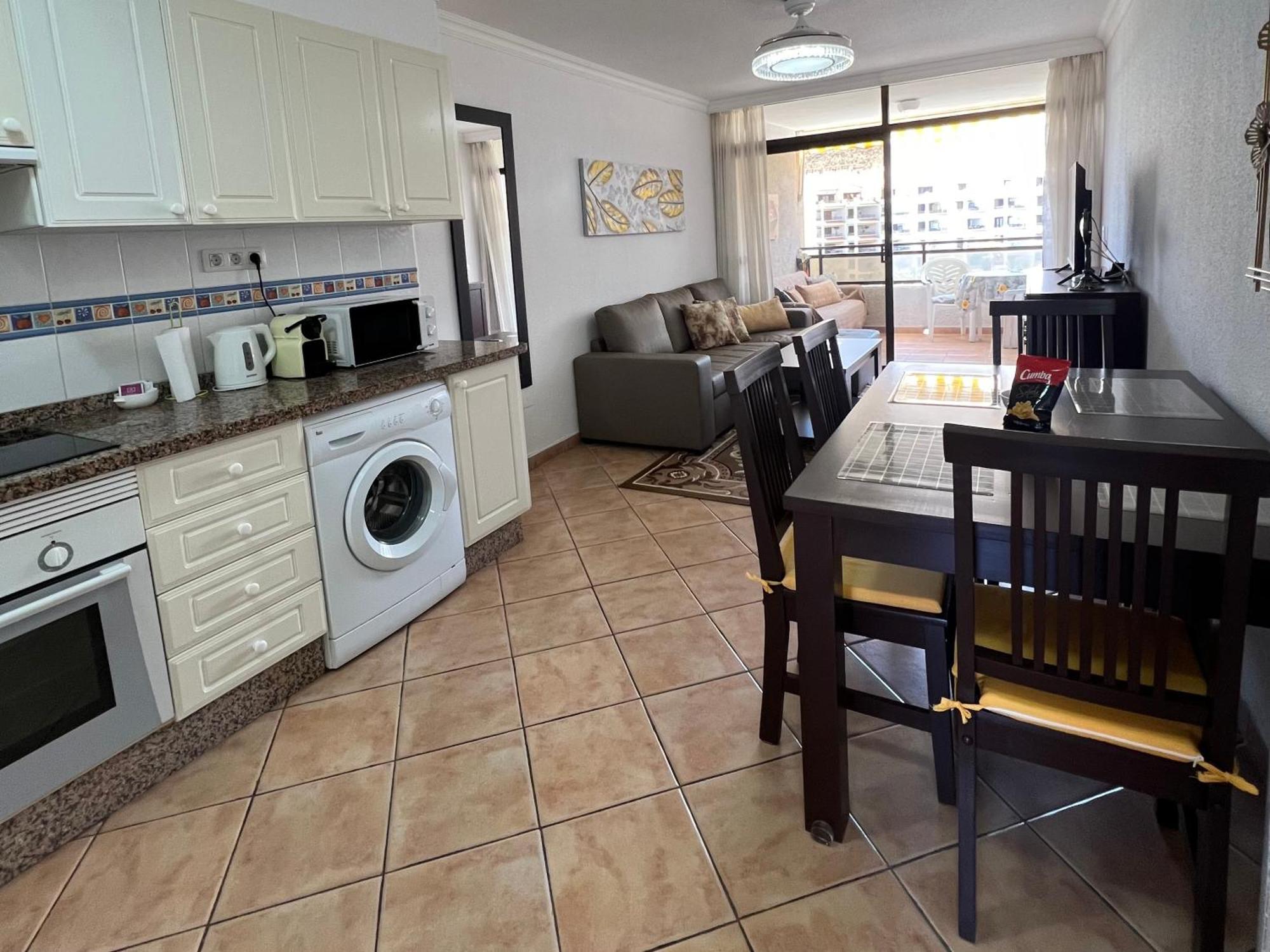Apartment Center Los Cristianos ロスクリスティアーノス エクステリア 写真